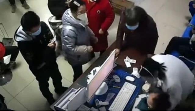 Viral video shows Chinese doctor collapsing at duty amid country facing COVID surge