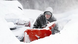 Fresh snow warnings as thousands left without power in -12C Arctic