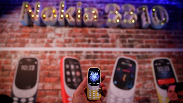 Smartphones are all the rage. Then why is Nokia trying to revive the classic feature phones? 