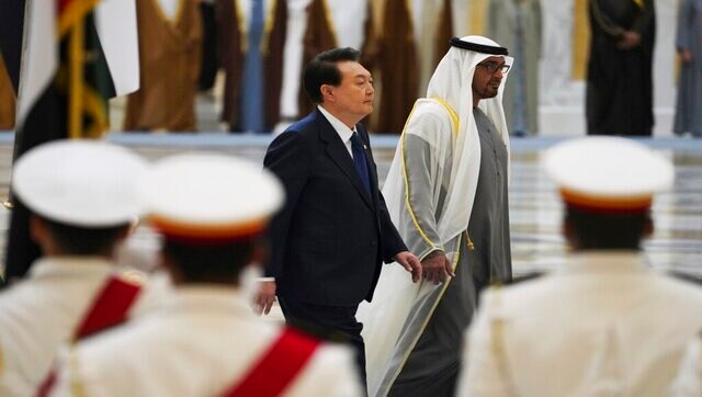 South Korean President Yoon Suk Yeol travels to UAE, seeks arms sales South Korean President Yoon Suk Yeol travels to UAE, seeks arms sales