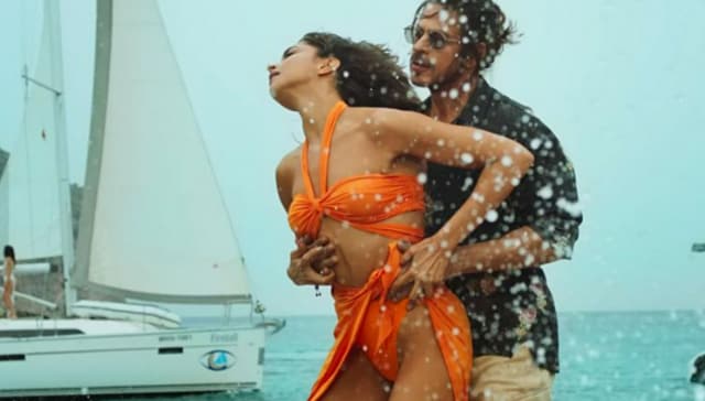 Deepika Padukone’s shots of buttocks and side pose censored from Pathaan’s Besharam Rang song: Report-Entertainment News , Firstpost