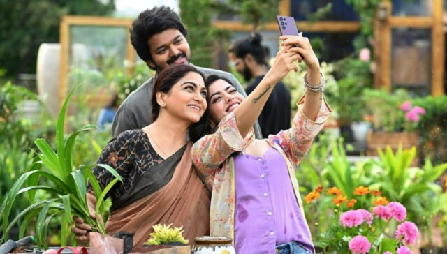 Varisu movie review Exploitation of emotions, mainly that of women in an archaic set-up still gets its claps, whistles-Entertainment News , Firstpost photo
