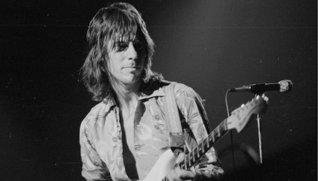 RIP Jeff Beck: Beck’s innovation with the electric guitar, fingerstyle ...