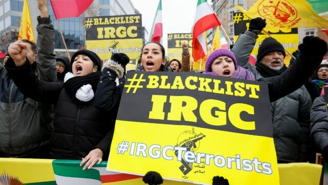 Iran: Nationwide uprising marks 135 days; People protest severe gas shortages Iran: Nationwide uprising marks 135 days; People protest severe gas shortages
