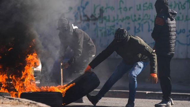 Israeli guards kill 'armed' Palestinian near West Bank settlement Israeli guards kill 'armed' Palestinian near West Bank settlement