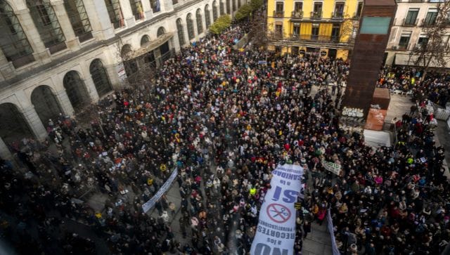 Por qué miles de sanitarios protestan en España