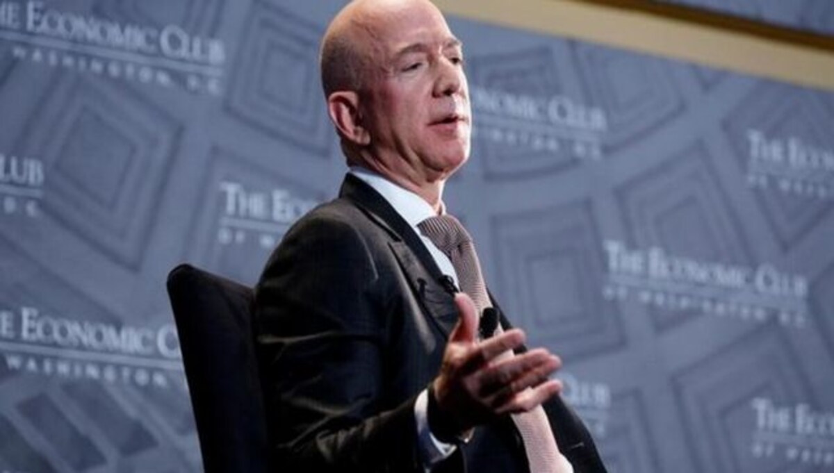 Jeff Bezos favored by NFL to buy Washington Commanders, sources