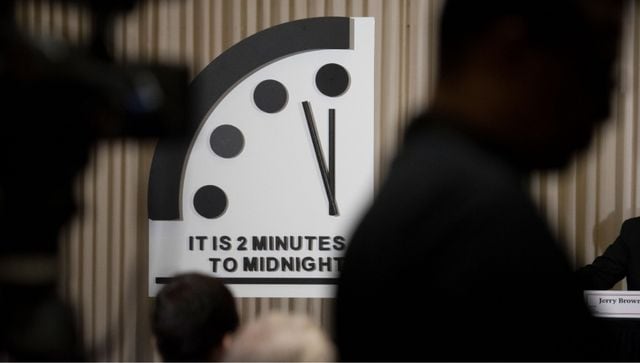 doomsday clock