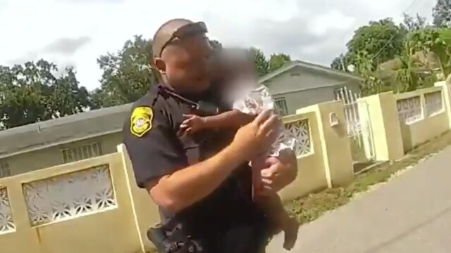 Viral video: US police rescue 11-month-old baby from overheating in stolen car