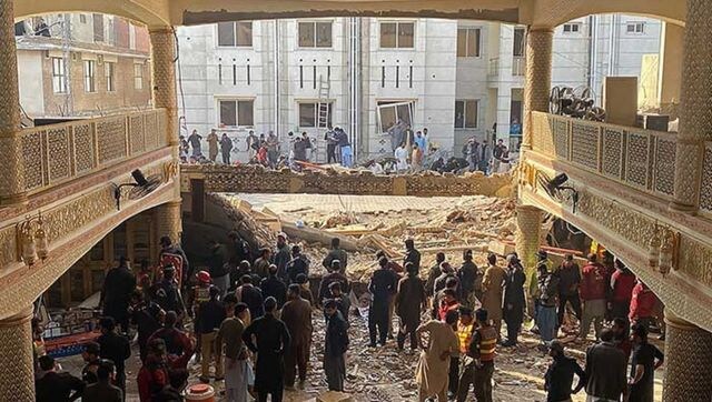 Pakistan mosque suicide bombing: Death toll rises to 90 Pakistan mosque suicide bombing: Death toll rises to 90