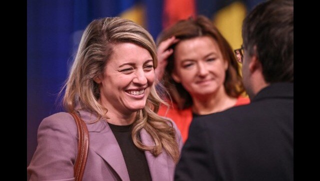 Canada’s foreign minister condemns desecration of Hindu temple Canada’s foreign minister condemns desecration of Hindu temple