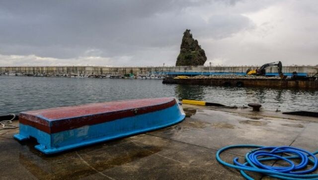 Nine missing after fishing boat capsizes in South Korea Nine missing after fishing boat capsizes in South Korea