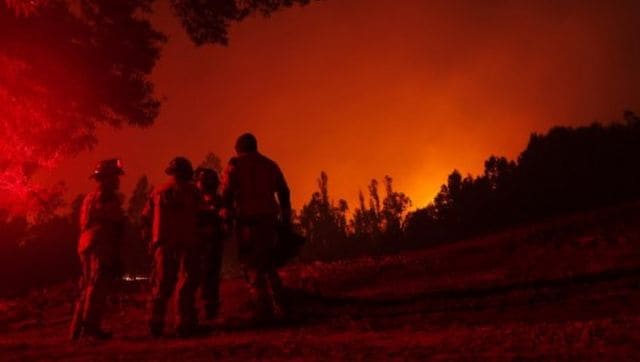 24 muertos en Chile por incendios forestales, muchos huyendo por seguridad