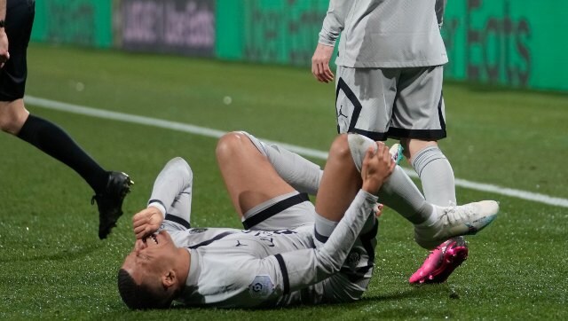 Injured Mbappe to miss first leg of PSG's Champions League last-16 tie against Bayern Munich Injured Mbappe to miss first leg of PSG's Champions League last-16 tie against Bayern Munich
