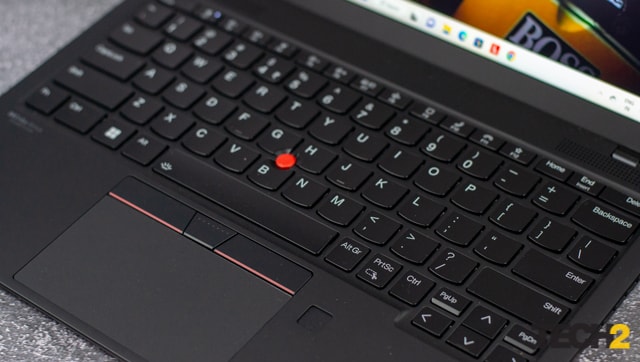 Lenovo ThinkPad X1 Nano Gen2 Review (11)