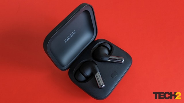 OnePlus Buds Pro 2 Review Buds in case