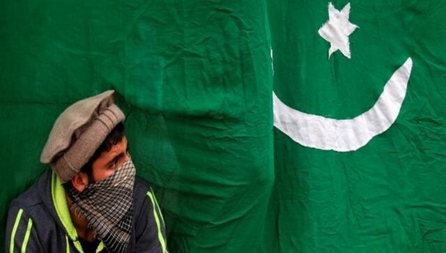 IMF projects slowdown in Pakistan's GDP from 3.5 per cent to 2 per cent IMF projects slowdown in Pakistan's GDP from 3.5 per cent to 2 per cent
