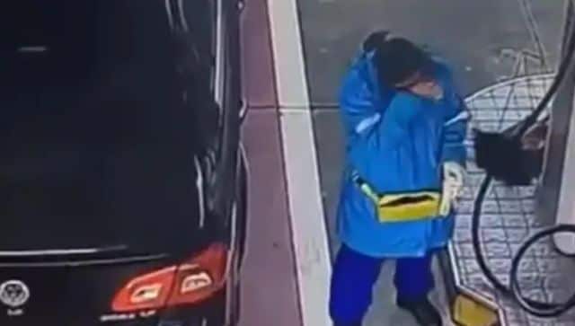 Viral video: Car owner throws money on ground to pay at petrol pump, leaves attendant in tears