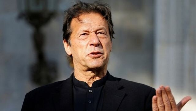 Pakistan: Vehicle in Imran Khan's convoy overturns, police enter his Lahore residence as he heads to Islamabad Court