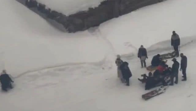Massive avalanche hits skiing resort in J&K's Gulmarg