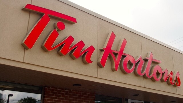Canada: Woman in Ontario sues Tim Hortons after ‘superheated’ tea causes ‘horrific’ injuries Canada: Woman in Ontario sues Tim Hortons after ‘superheated’ tea causes ‘horrific’ injuries