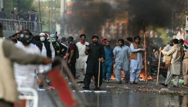 Pakistan: Protest at Torkham border ends after negotiations with tribals Pakistan: Protest at Torkham border ends after negotiations with tribals