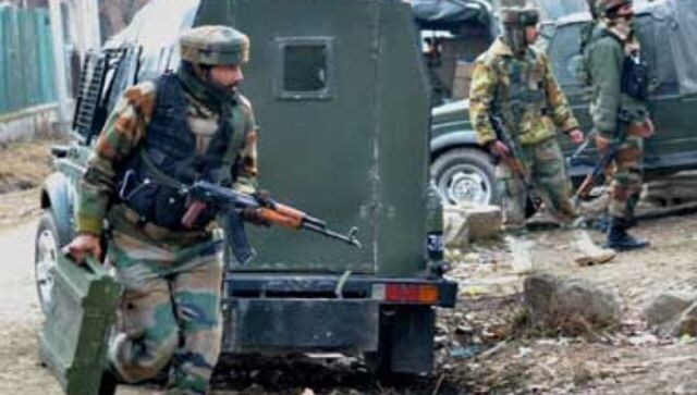 Seven killed in Pakistan after unidentified shooters sprayed with bullets Seven killed in Pakistan after unidentified shooters sprayed with bullets