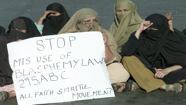 Pakistani man sentenced to death over ‘blasphemous’ WhatsApp message: What are the blasphemy laws in the country? Pakistani man sentenced to death over ‘blasphemous’ WhatsApp message: What are the blasphemy laws in the country?