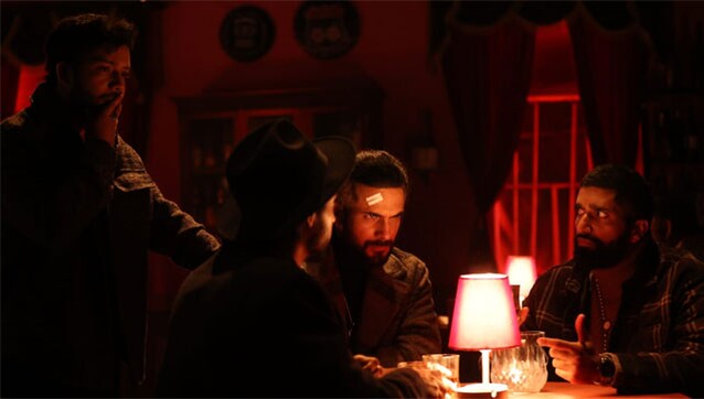 India's rock band Sanam's action-packed track Aur Iss Dil Mein is out now and it gives you the perfect mafia feel India's rock band Sanam's action-packed track Aur Iss Dil Mein is out now and it gives you the perfect mafia feel