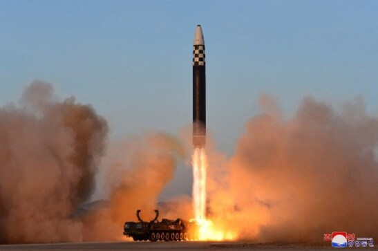 کره شمالی در آخرین آزمایش تسلیحاتی، موشک بالستیک به سمت دریا شلیک کرد.  ژاپن در حالت آماده باش