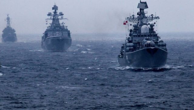 ناوگان اقیانوس آرام روسیه مانورهای رزمی غافلگیرانه را آغاز کرد، مسکو آن را “روتین” می خواند