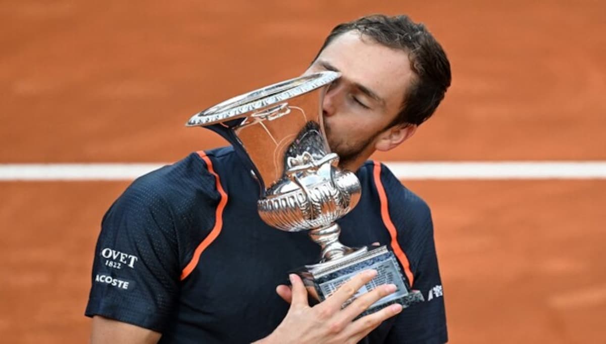 Daniil Medvedev credits new strings for his success in 2023 after winning  first clay title at the Italian Open