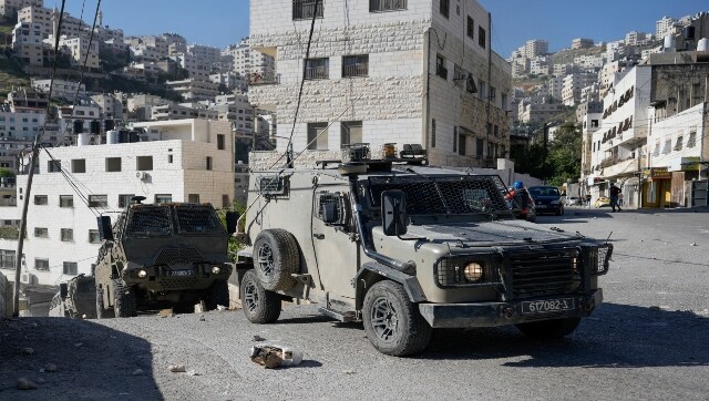 دهها فلسطینی در جریان حمله نظامیان اسرائیلی به کرانه باختری زخمی شدند