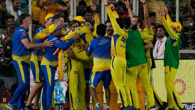 Watch: Dhoni's emotional celebration after CSK's 5th IPL title win