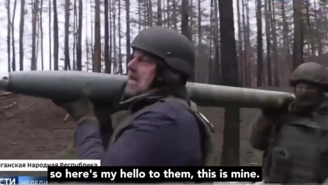 تماشا کنید: روزنامه‌نگار روسی برای پوشش محموله‌های جنگی و شلیک موشک‌ها، می‌گوید «سلام» او به اوکراین است
