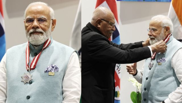 تماشا کنید نخست وزیر مودی بالاترین افتخار فیجی را به دلیل رهبری جهانی خود که برای یک غیرفیجیایی نادر است اعطا کرد.