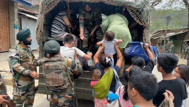 You are currently viewing Indian Army, Assam Rifles successfully rescue over 23,000 civilians in Manipur
