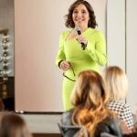 Top ad executive Linda Yaccarino replaces Elon Musk as Twitter CEO