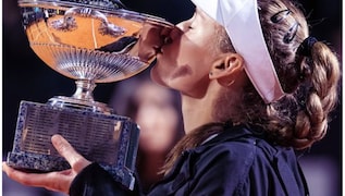 Elena Rybakina lifts Italian Open as Anhelina Kalinina retires in