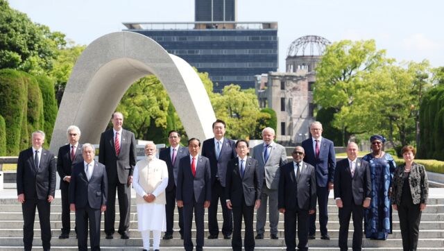 نخست وزیر مودی در پارک یادبود صلح هیروشیما ادای احترام می کند