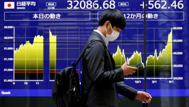 Asian stock markets extend global rally, oil prices rise after Saudi Arabia pledged output cuts Asian stock markets extend global rally, oil prices rise after Saudi Arabia pledged output cuts