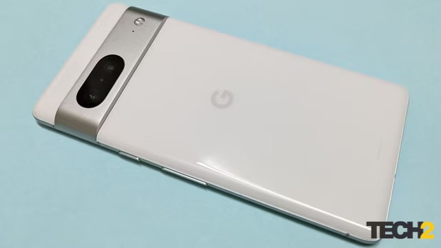 Best phones under Rs 60,000 (June 2023): OnePlus 11 5G, Google Pixel 7 ...