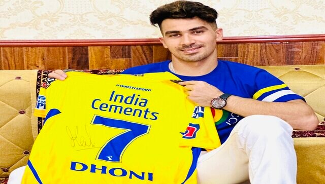 Afghanistan wicketkeeper Rahmanullah Gurbaz gets MS Dhoni-signed CSK jersey