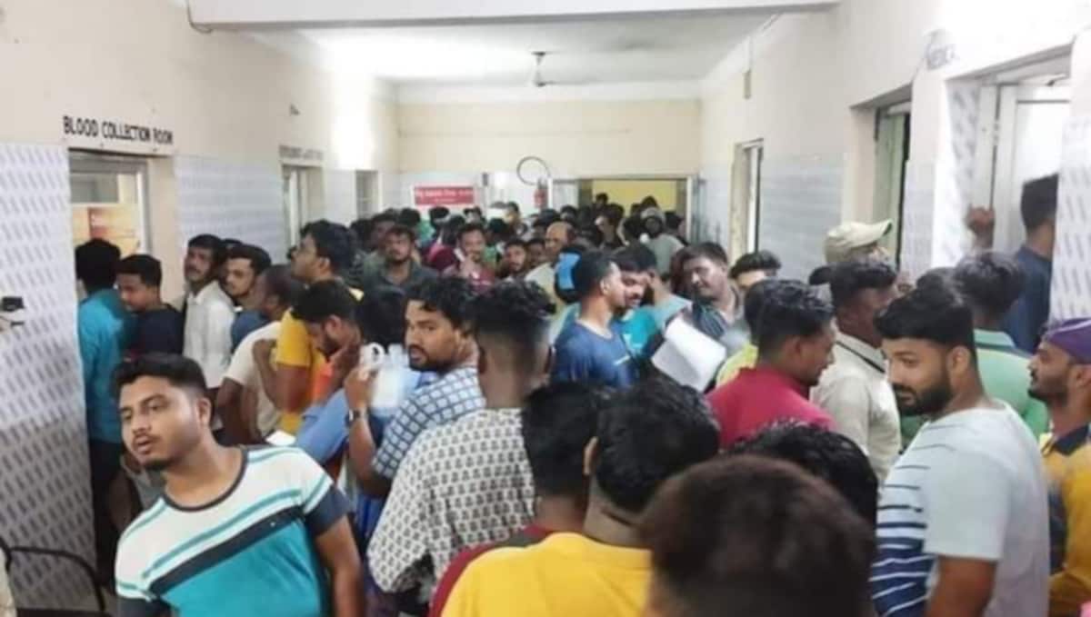 watch: volunteers rush to donate blood for odisha train accident victims