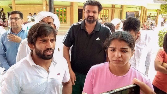Sakshi Malik alleges pressure on minor’s family after POCSO case against Brij Bhushan withdrawn
