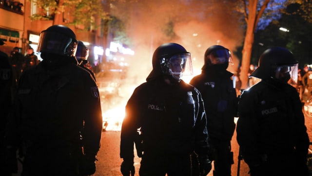 Violent clashes continue in Germany as left wing protesters clash with ...