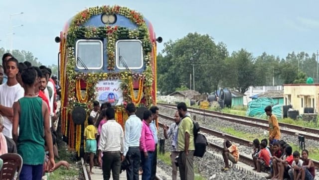 You are currently viewing Cross-border rail link between Nepal and India becomes operational