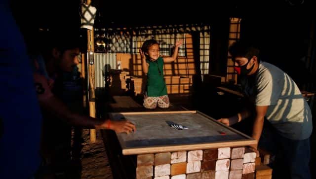 carrom board 