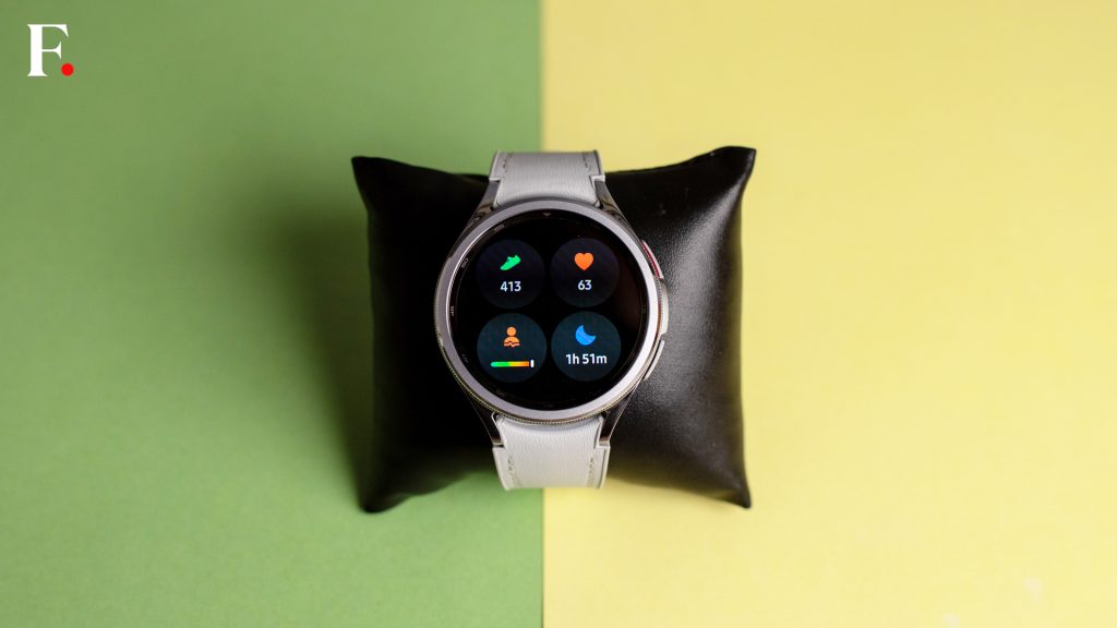 Titan Smart Watch Review: An Alexa-Equipped Smartwatch For Fitness Tracking