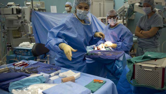 surgeons 
